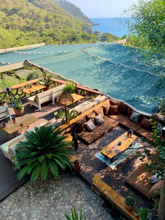 Large Bungalow With Sea View In Kabak Bay, Oeluedeniz Fethiye Eksteriør bilde